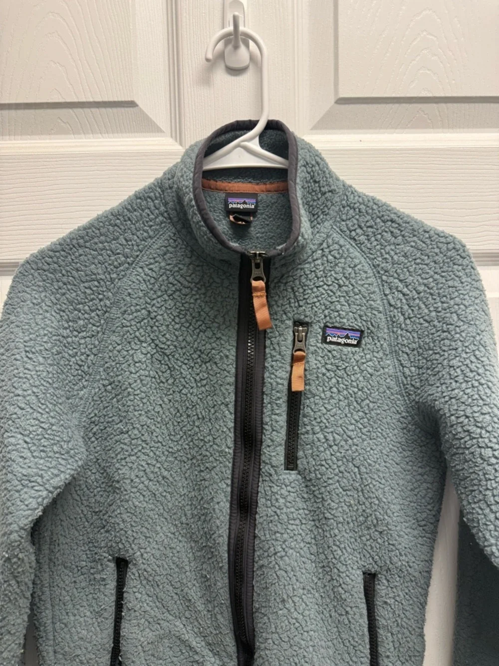 Boys Patagonia Sherpa Full Zip Jacket size large (12)